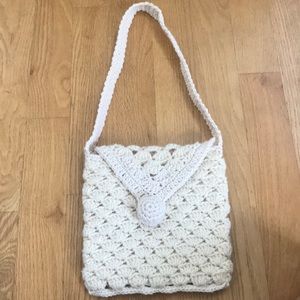 Cream Yarn Knitted Purse